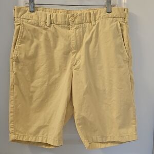 Uniqlo Men's Yellow Shorts